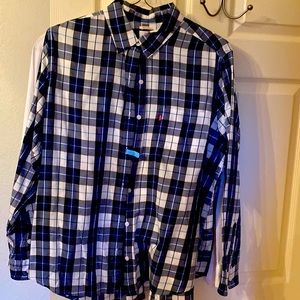 Blue Plaid Levi shirt with buttons in back